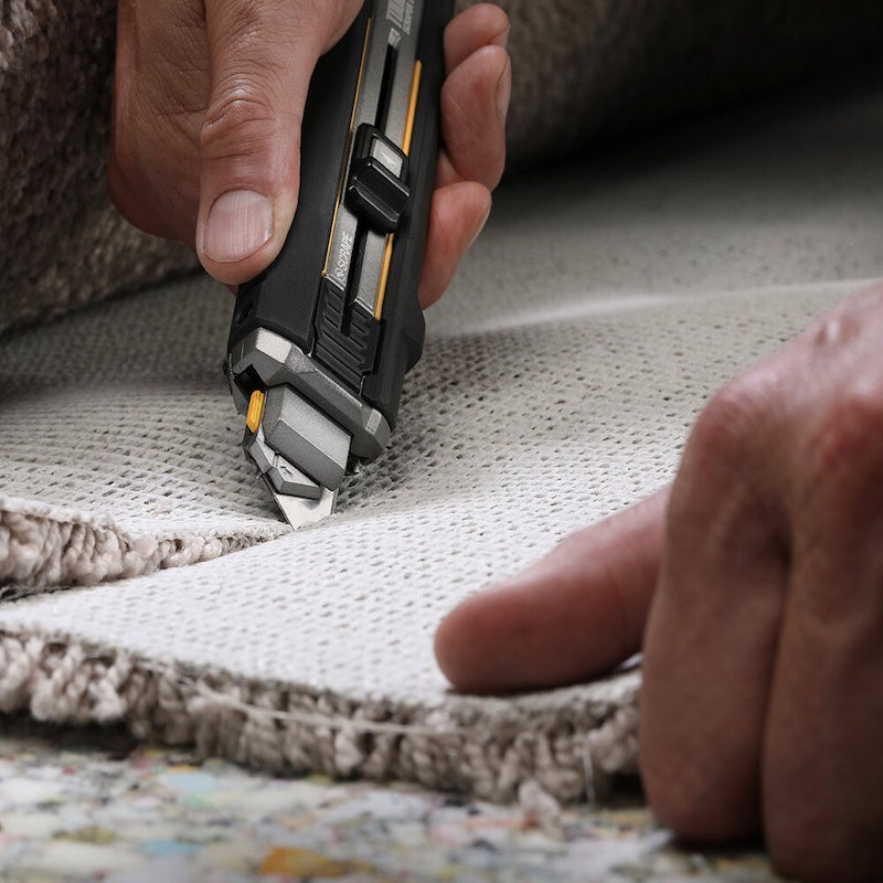 cutter-grattoir-2-en-1-tb-h4s5-01-toughbuilt (3).jpg